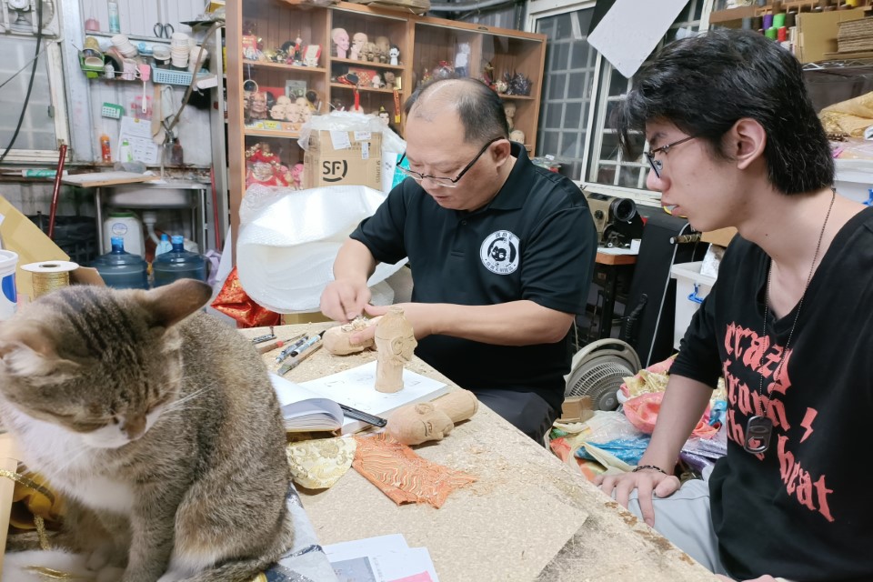 Glove puppet carving: Step 3 – carving the facial features.